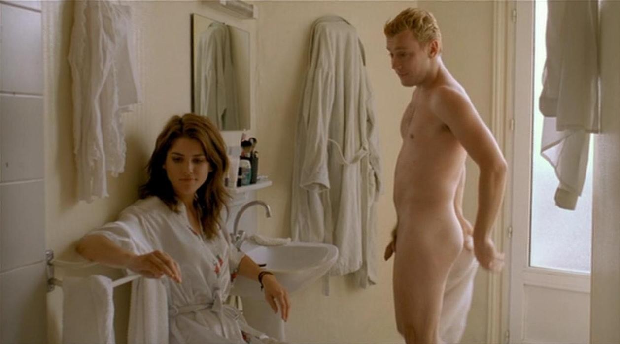 смотреть художественный фильм с голыми мужиками фото 114