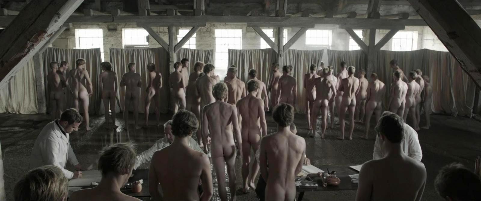 кадры фильма с голыми подростками фото 45